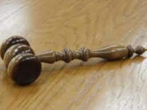 Large gavel 1017953 19200